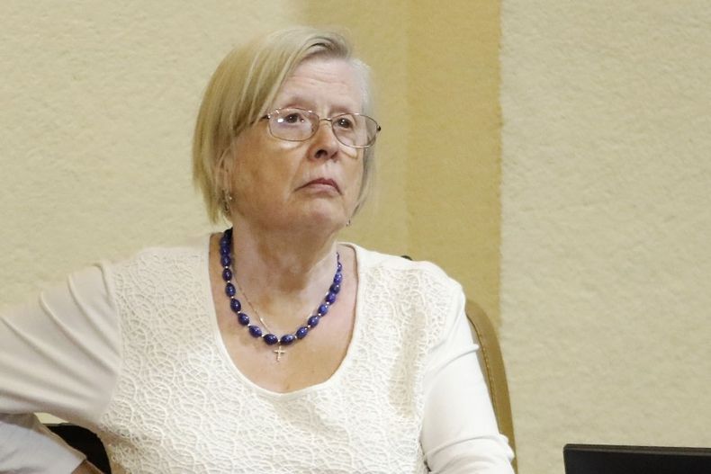 7695 mercedesbulnes.jpg