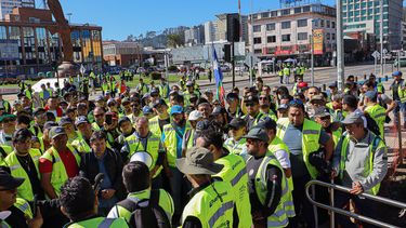 Paro portuario en Coronel: Pérdidas millonarias en Argentina y tensión entre ambos gobiernos