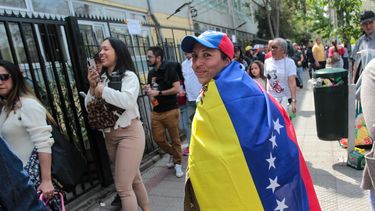 Venezuela vive multitudinarias elecciones primarias opositoras con miras al 2024