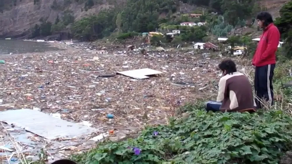 Falta de servicio fiscal: A 15 años de tsunami en Juan Fernández familias de víctimas serán indemnizadas con $145 millones