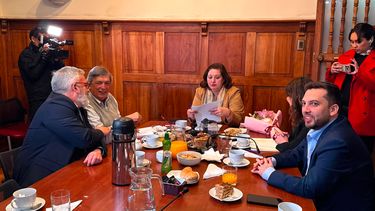 Reunión de presidentes de oposición para abordar rechazo a la reforma de seguridad del gobierno de Kast - Imagen cedida