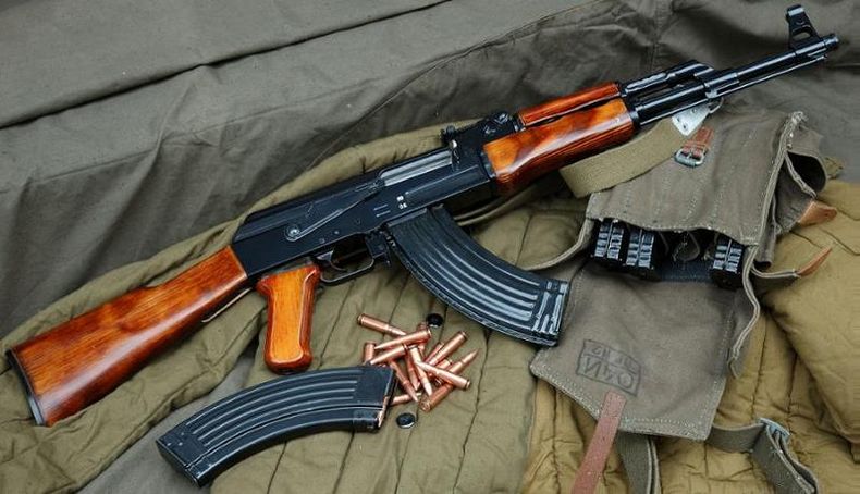 rifle_ak 47.jpg