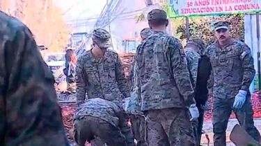 Tras una semana sin luz: Gobierno despliega a militares para retiro de árboles desde el cableado