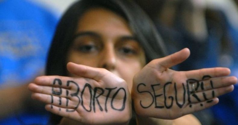 aborto 3 causales_816x428 700x367 1.jpg