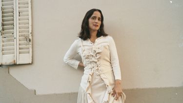 Julieta Venegas estrena su primer libro en CCLM acompañada de Ana Tijoux. Créditos: Josefina Alen.&nbsp;