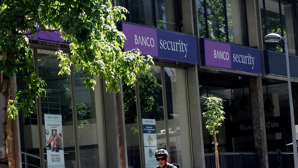 Tras fraude banco restituyó $5 millones a cliente y luego se los descontó: Suprema ordena devolver el dinero