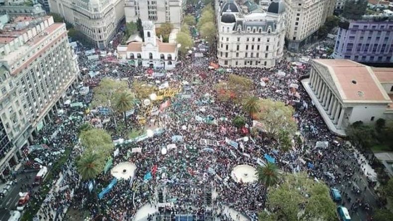 marcha_argentina_8 1 min 1.jpg_674994429 1.jpg