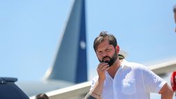 Presidente Boric llega a Brasil para participar de la cumbre de mandatarios convocada por Lula