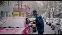 CRÍTICA| Perro bomba: La película que Kast debería ver para hablar de inmigración