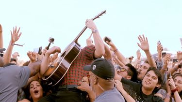 Chilemúsica, la marca que busca potenciar a los artistas nacionales en el extranjero