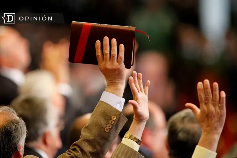 27969 celebracion evangelica.webp