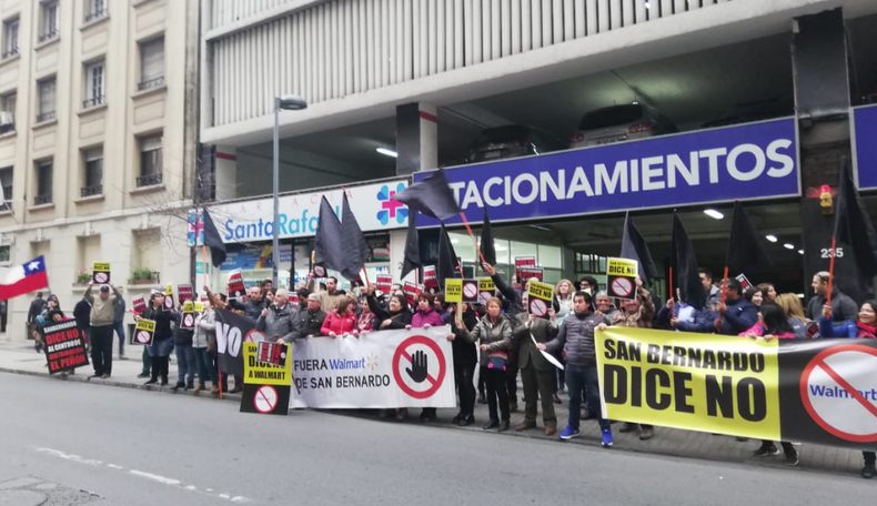 protestas contra walmart 1.png