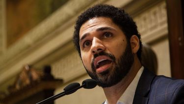 David Miranda, el nuevo diputado LGBTI de Brasil: “El gobierno de Bolsonaro no nos callará”