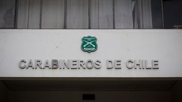Homologaciones ilegales y pagos en exceso: Revelan nuevo fraude cercano a los 16 mil millones de pesos en Carabineros