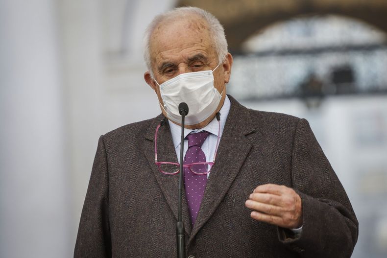 A_UNO_1204173 scaled 1.jpg