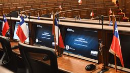 Nueva Constitución: Pleno aprueba propuestas de solución y finalizan contenidos del texto