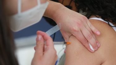 Israel estudia autorizar una cuarta dosis para población con inmunodeficiencias