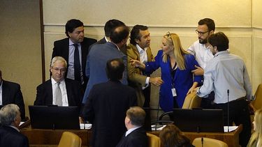 Urrutia (UDI) quiere apoyar acusación constitucional de la oposición para sacar a tres jueces de izquierda