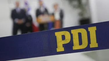 Seis detectives de la PDI son detenidos tras ser acusados de contrabando, malversación de caudales públicos y tráfico de drogas