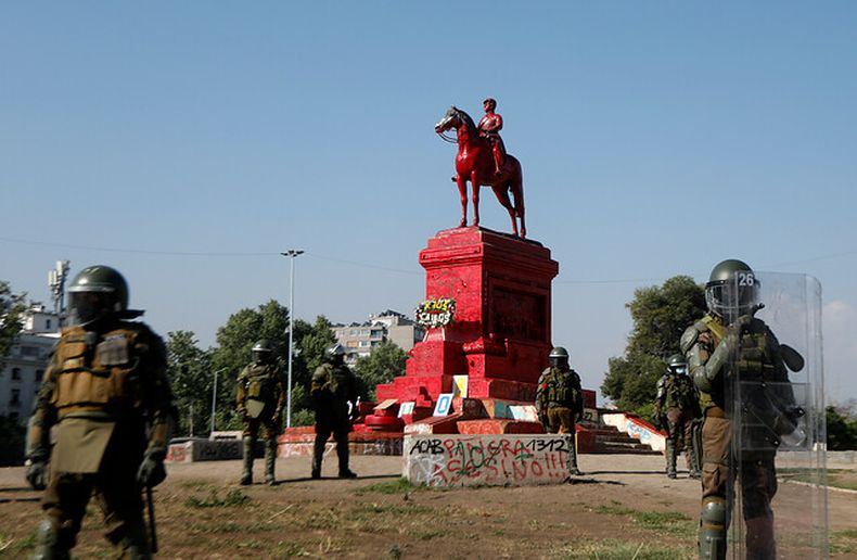 Monumento General Baquedano A1.jpg