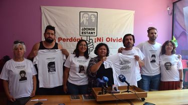Agrupación de Familiares de Detenidos Desaparecidos y FECH se sumarán a la Maratón de Santiago para correr contra el negacionismo