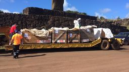 Hito para el reciclaje en Rapa Nui: Despachan 30 toneladas de vidrio para reciclaje