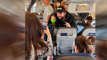 Presidente Gabriel Boric decide irse de vacaciones en avión comercial y no uno estatal