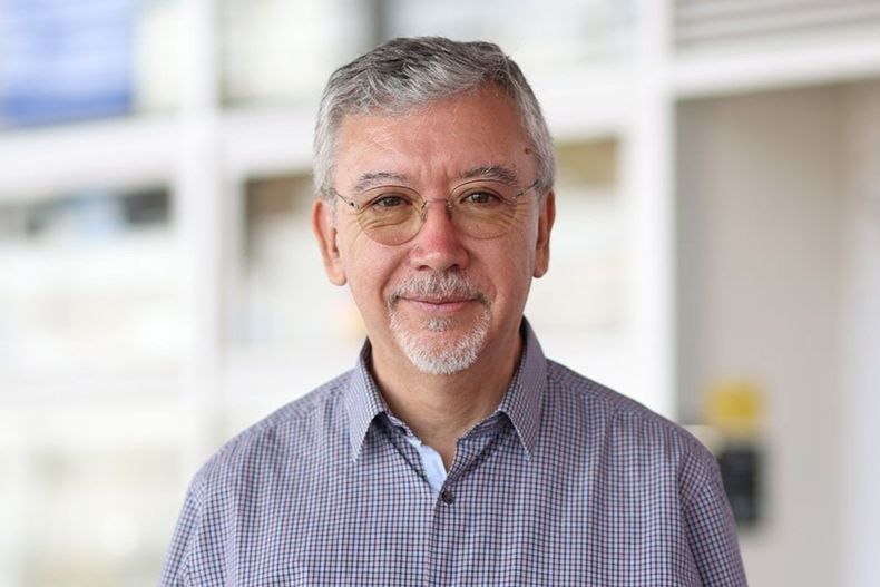 Dr. Roberto Mayor. Foto: cedida
