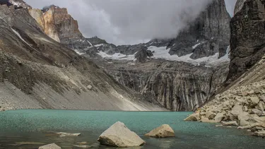 Tragedia en Torres del Paine aumenta a 5 turistas extranjeros fallecidos: Presidente Boric compromete ayuda de Estado