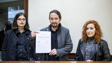 Un año de prisión para española trans por tuits burlescos contra ex presidente franquista asesinado por ETA