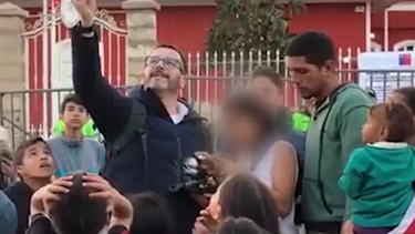 Hombre abusa sexualmente de menor en plena grabación de programa Mentiras Verdaderas en Consulado chileno en Tacna