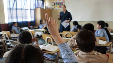 Imagen referencial de sala de clases.