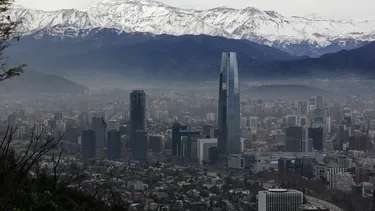 Nestlé entre ellas: Las 9 empresas que deberán paralizar sus operaciones durante episodios críticos de contaminación en 2025