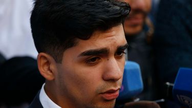 Presidente del Centro de Alumnos del Instituto Nacional presenta recurso de protección contra Karla Rubilar