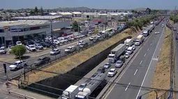 Ruta 5 Sur a la altura de Talca presenta kilométrica congestión por choque múltiple