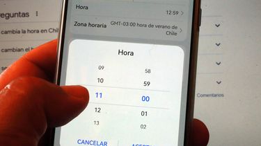 Cambio de hora en Chile: Cuándo es y cómo evitar que tu dispositivo te juegue una mala pasada