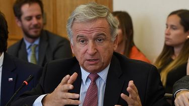 Reforma tributaria: DC cumple con el gobierno y da sus votos para aprobar idea de legislar