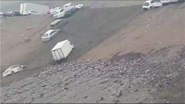 El momento exacto del comienzo del aluvión en Iquique - Captura de video