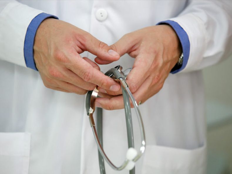 medico referencial 696x522 1.jpg