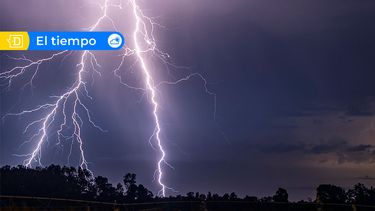 Posibles tormentas eléctricas en zona central: Así será el último sistema frontal de la semana