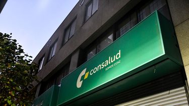 Consalud se une a Banmédica y Vida Tres: Suspenden la venta de planes de salud tras fallo por GES