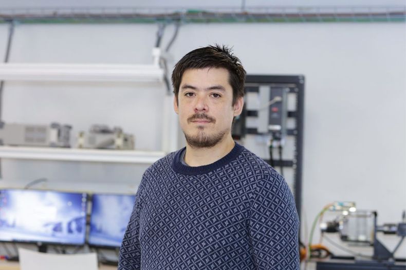 Cristóbal Parrado, investigador del Centro de Transformación Energética de la UNAB.