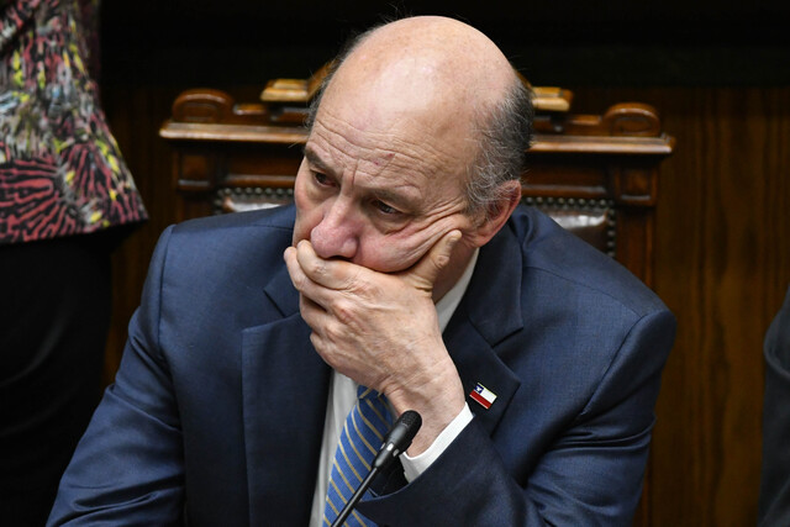 Ministro de Hacienda, Jorge Quiroz, confirma alzas en el valor de los combustibles para este jueves 20 de agosto de 2026. Créditos: Agencia Uno.&nbsp;