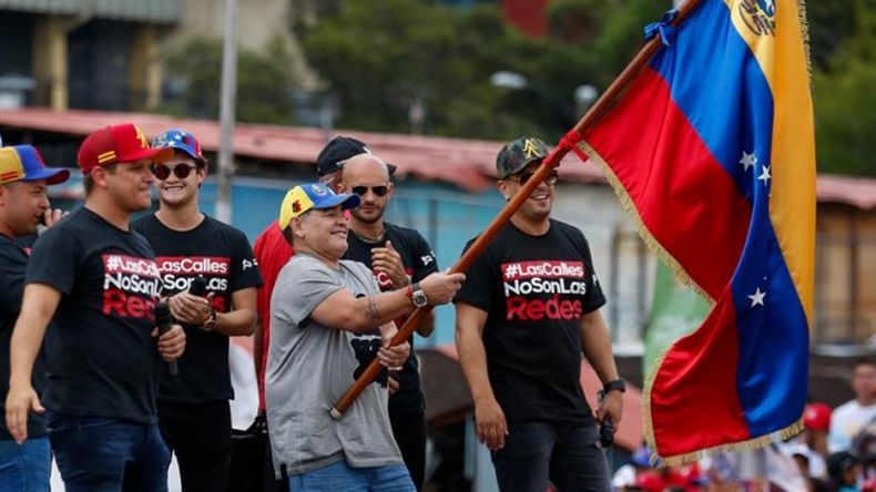 maradona venezuela.jpg