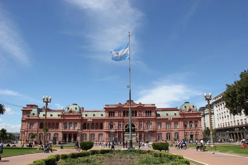 Casa Rosada Argentina e1691766222951.jpeg