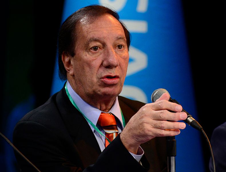 Carlos Salvador Bilardo.jpg