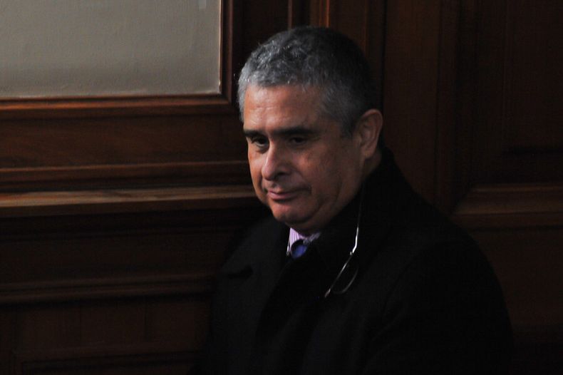 4327 a uno 1602784.jpg