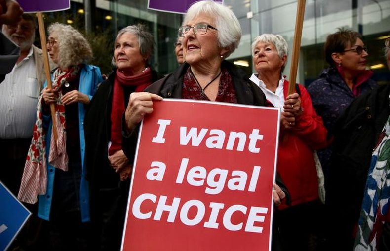 eight_col_Euthanasiacase2.jpg