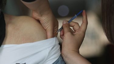 Epidemióloga e influenza: Podemos esperar que situación empeore, podría llevar a más muertes