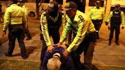 Alta tensión Ecuador-México: Irrumpen en embajada y detienen a exvicepresidente con asilo